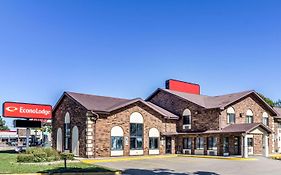 Econo Lodge North
